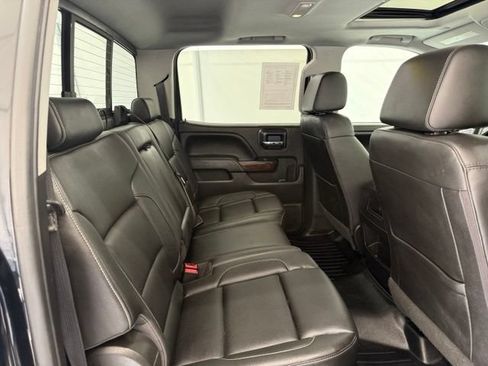 Used 2018 GMC Sierra 1500 SLT AWD/4WD image 24