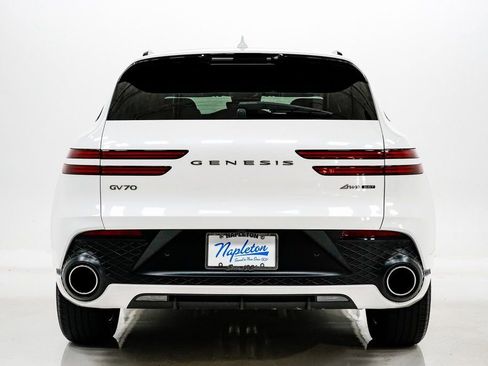 Used 2024 Genesis GV70 3.5T Sport image 30