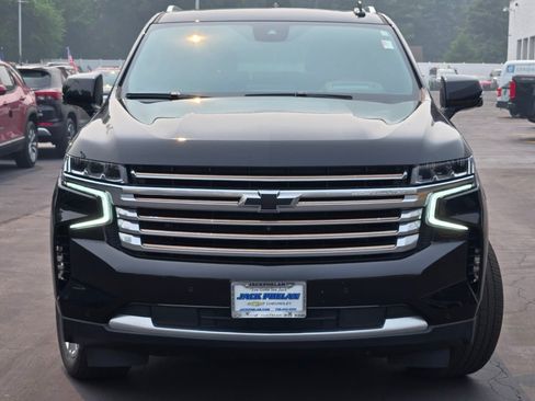 Certified 2023 Chevrolet Tahoe High Country w/ Premium Package AWD/4WD image 4