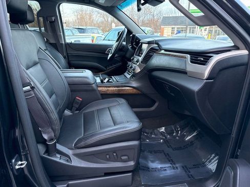 Used 2015 GMC Yukon XL Denali w/ Premium Package image 17