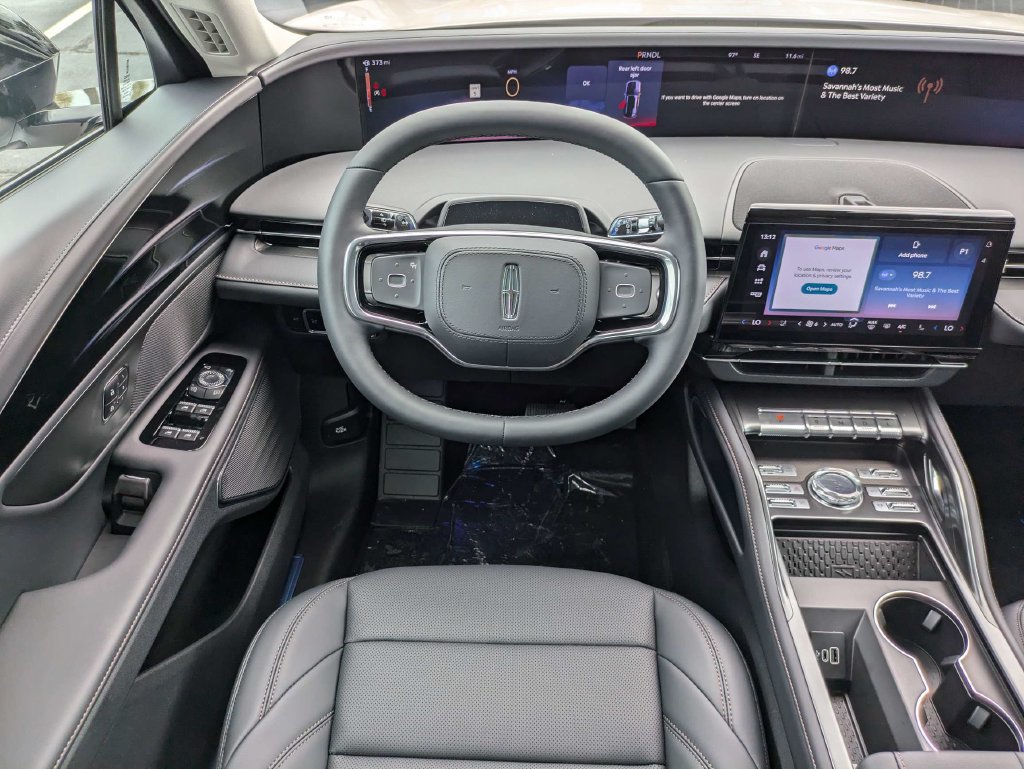 New 2026 Lincoln Nautilus Premier AWD/4WD image 16