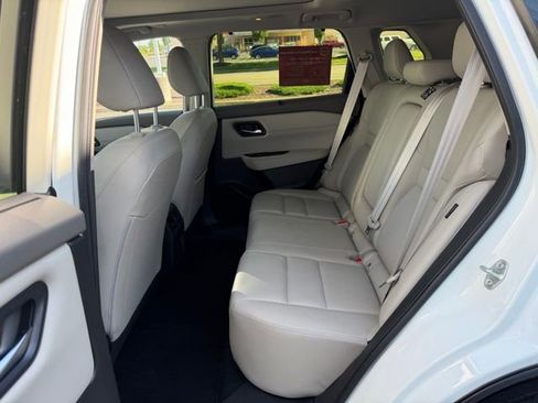 Certified 2023 Nissan Rogue SL w/ SL Premium Package AWD/4WD image 35