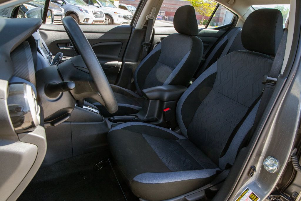 Used 2025 Nissan Versa SV w/ Trunk Package FWD image 13