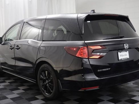 Used 2023 Honda Odyssey Sport image 15