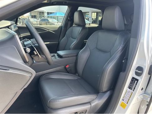 Certified 2026 Lexus RX 350 w/ Convenience Package AWD/4WD image 16