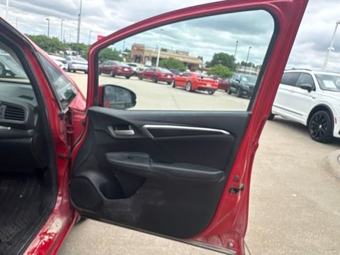 Used 2017 Honda Fit LX image 21
