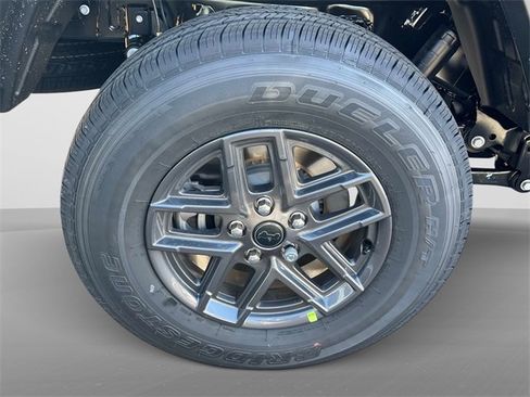 New 2026 Jeep Gladiator Sport image 12