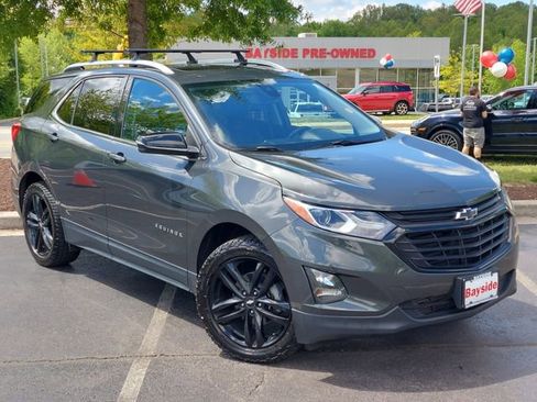 Used 2020 Chevrolet Equinox LT w/ Sport Edition AWD/4WD image 2