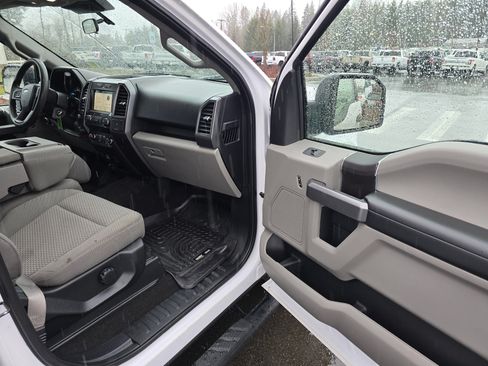 Used 2019 Ford F150 XLT w/ Trailer Tow Package AWD/4WD image 31
