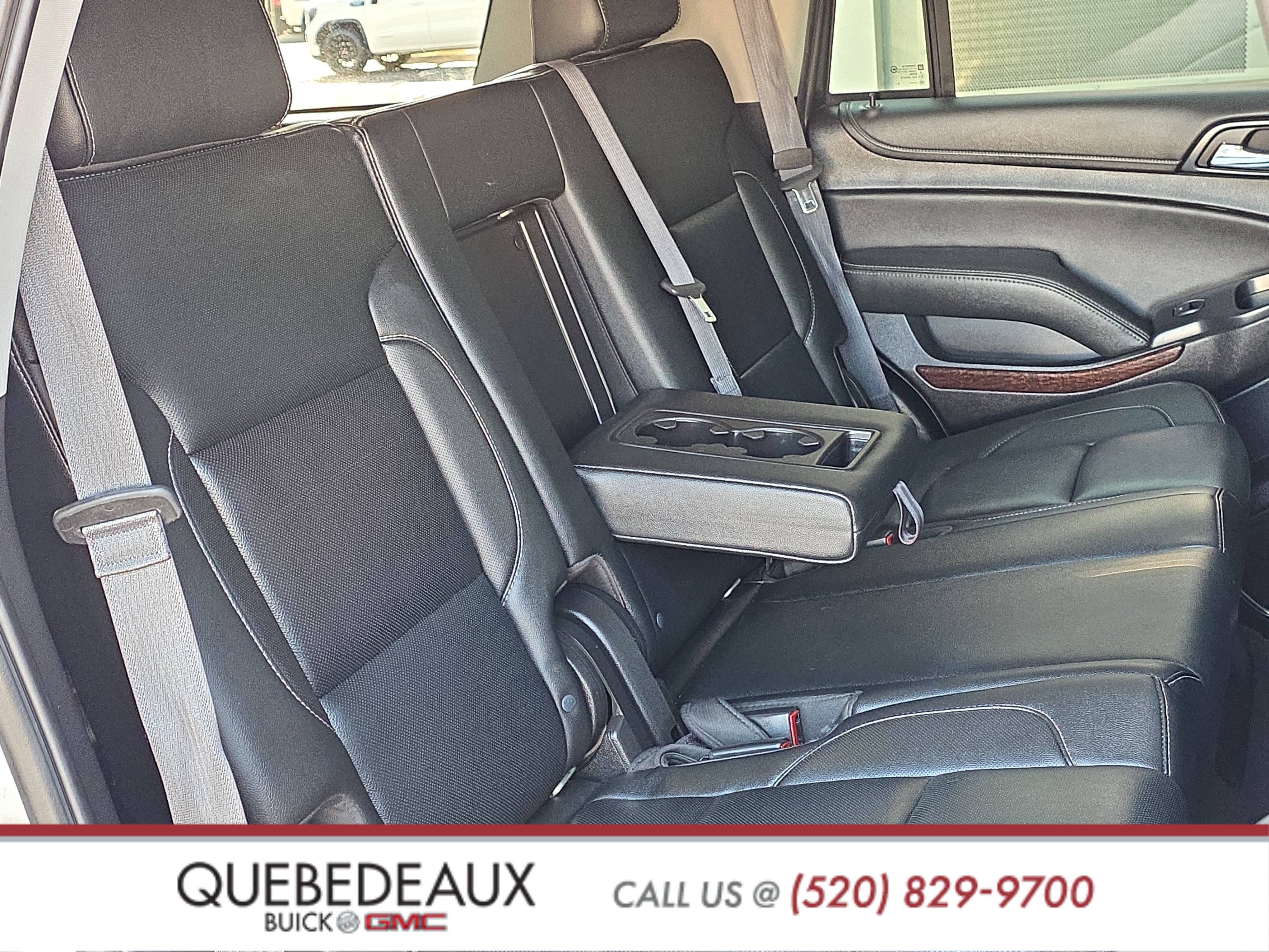Used 2019 GMC Yukon SLT w/ Open Road Package AWD/4WD image 29
