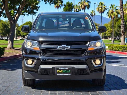 Used 2016 Chevrolet Colorado Z71 w/ Z71 Midnight Edition image 3