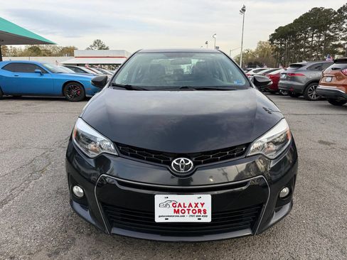 Used 2015 Toyota Corolla S image 2
