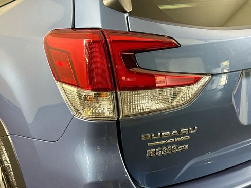 Used 2024 Subaru Forester Premium AWD/4WD image 36