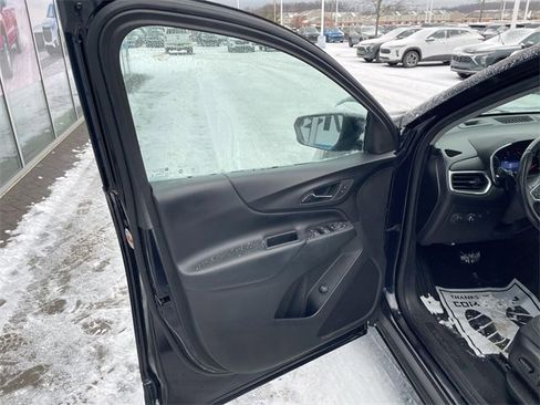 Used 2020 Chevrolet Equinox LT image 22