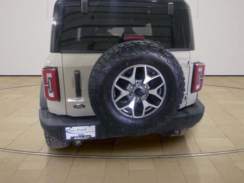 Certified 2025 Ford Bronco Badlands image 22