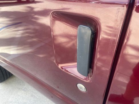 Used 2006 Ford E-150 and Econoline 150 Wagon image 39