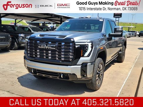 New 2026 GMC Sierra 2500 Denali Ultimate AWD/4WD image 7