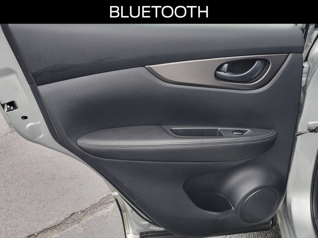 Used 2021 Nissan Rogue Sport S AWD/4WD image 15