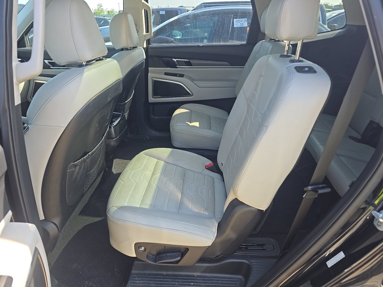 Used 2021 Kia Telluride SX w/ SX Prestige Package AWD/4WD image 17