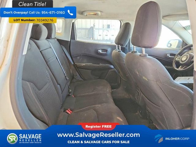 Used 2017 Jeep Compass Sport FWD image 13