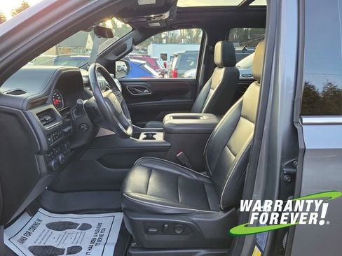 Used 2021 Chevrolet Tahoe Premier w/ Premium Package image 14