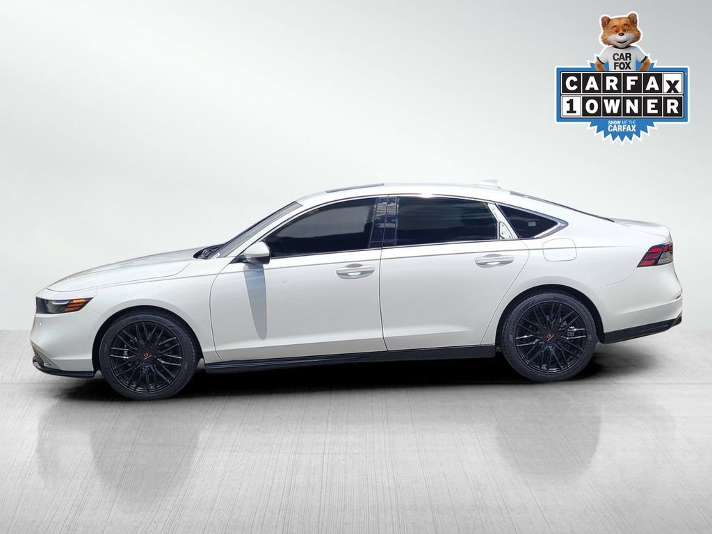 Used 2025 Honda Accord Touring image 7