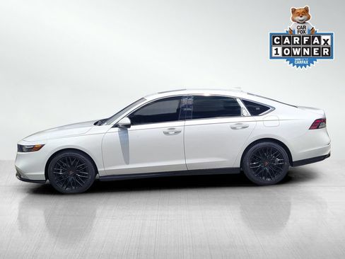 Used 2025 Honda Accord Touring image 7
