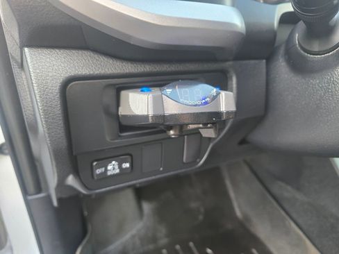 Used 2017 Toyota Tacoma SR5 w/ Tow Package image 16