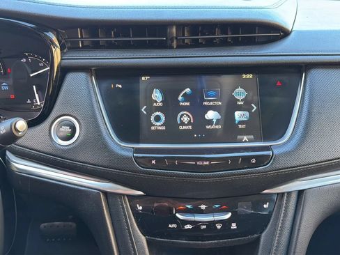 Used 2019 Cadillac XT5 Luxury AWD/4WD image 18