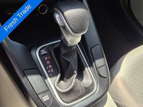 Used 2022 Kia Soul LX FWD image 23