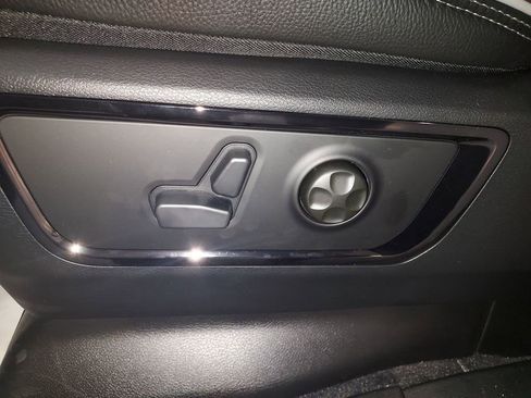 New 2026 RAM 1500 Limited AWD/4WD image 18