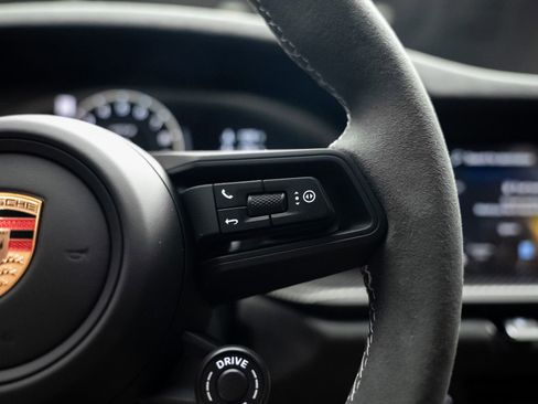 Used 2026 Porsche 911 GT3 RWD image 48