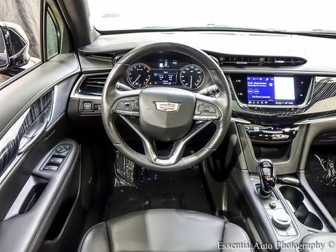 Certified 2024 Cadillac XT6 Premium Luxury w/ LPO, Floor Liner Package AWD/4WD image 3