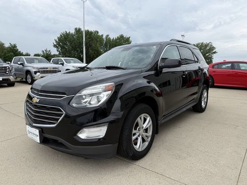 Used 2016 Chevrolet Equinox LT w/ Convenience Package AWD/4WD image 2