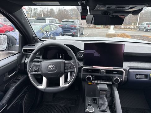 New 2026 Toyota 4Runner 4WD image 13