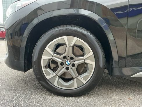 Certified 2025 BMW X1 xDrive28i w/ Convenience Package AWD/4WD image 5