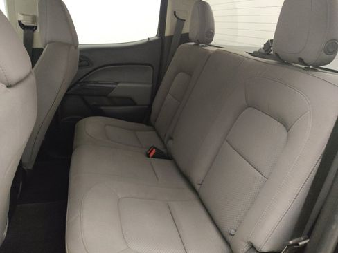 Used 2020 GMC Canyon 2WD Crew Cab w/ Convenience Package image 18