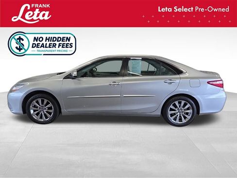 Used 2017 Toyota Camry XSE FWD image 3