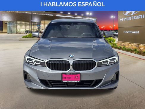Used 2025 BMW 330i Sedan w/ Convenience Package image 5