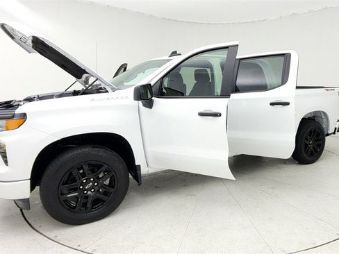 Certified 2026 Chevrolet Silverado 1500 Custom image 4