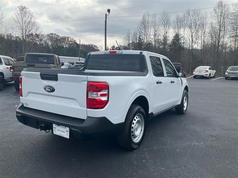 New 2025 Ford Maverick XL w/ Equipment Group 102A image 5