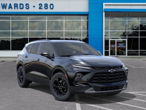 New 2025 Chevrolet Blazer LT image 7