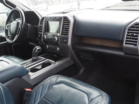 Used 2018 Ford F150 Limited image 22