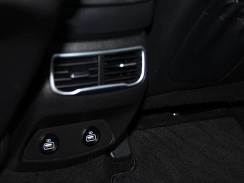 Used 2022 Hyundai Santa Fe SEL w/ Convenience + Premium Package image 18