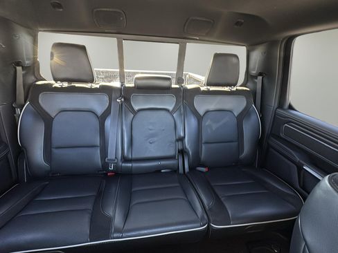 Used 2025 RAM 1500 Laramie AWD/4WD image 15