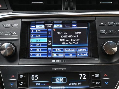 Used 2013 Toyota Avalon Limited FWD image 21