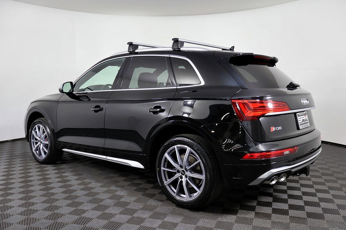 Used 2022 Audi SQ5 Premium Plus w/ Premium Plus Package AWD/4WD image 12