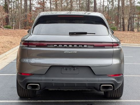 Certified 2025 Porsche Cayenne Coupe AWD/4WD image 6