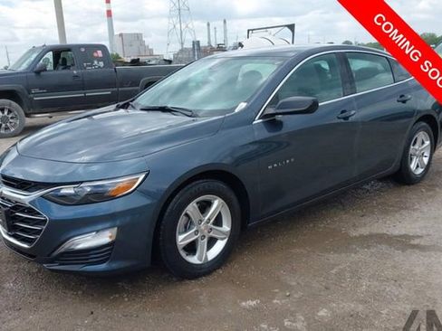 Used 2020 Chevrolet Malibu LS FWD image 2