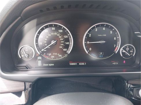 Used 2018 BMW X5 xDrive40e AWD/4WD image 17